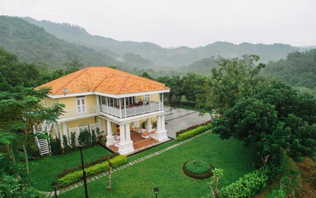 Botanica Mansion