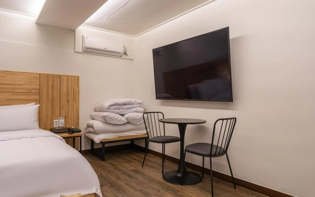 Seogwipo The Hotel