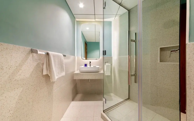 Maison Privee - Stunning 3-Floor Villa w/ Kids Room and Rooftop Terrace over Dubai Marina