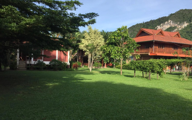 Nung House