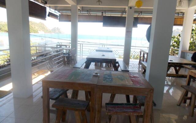 Bajo Sunset Hostel