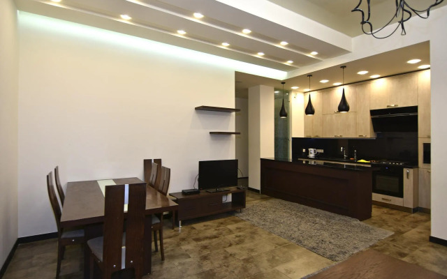Rent Inn Yerevan (Rent Inn Yerevan) on Nalbandian Street 9