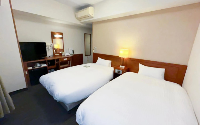 Hotel Route Inn Tosu Ekimae