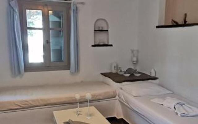 Elia Apartments