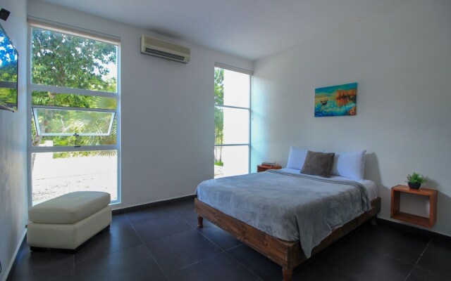 Exclusive Villa in Resort by Olahola