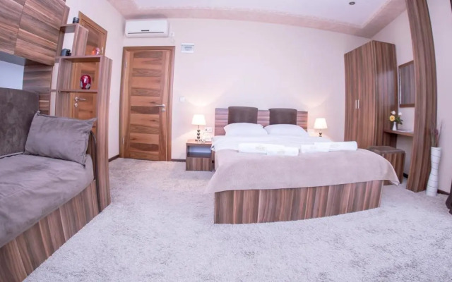 Semitronix Hotel Prishtina