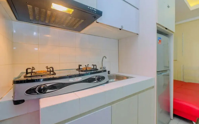 Big and Cozy 3BR Apartment Green Palace Kalibata