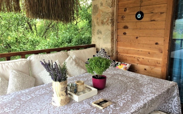 Villa Badem by Akdenizvillam