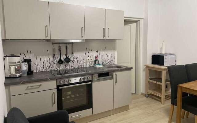 Amazing Holiday Home Near the Lake