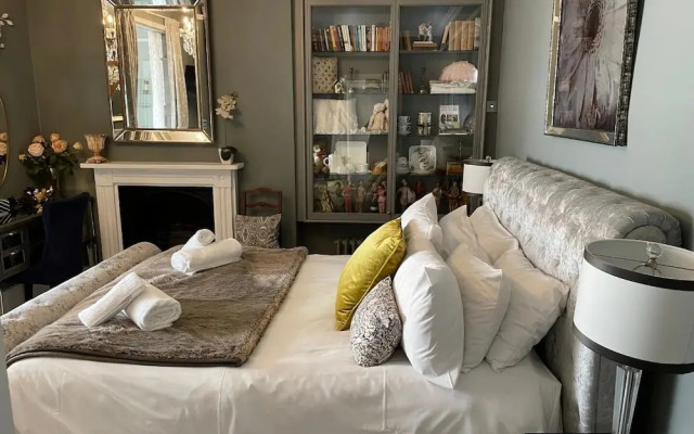 Luxury Georgian Villa 8 Bedrooms Dog Friendly