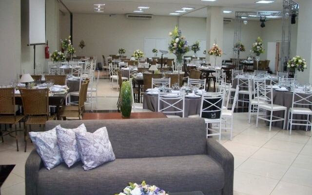 Hotel Plaza Shopping