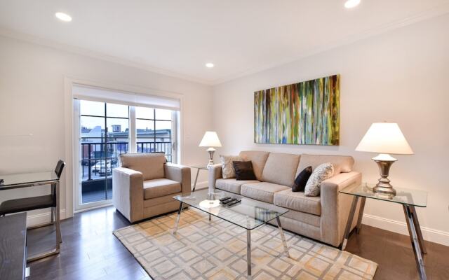 Bluebird Suites on L Street