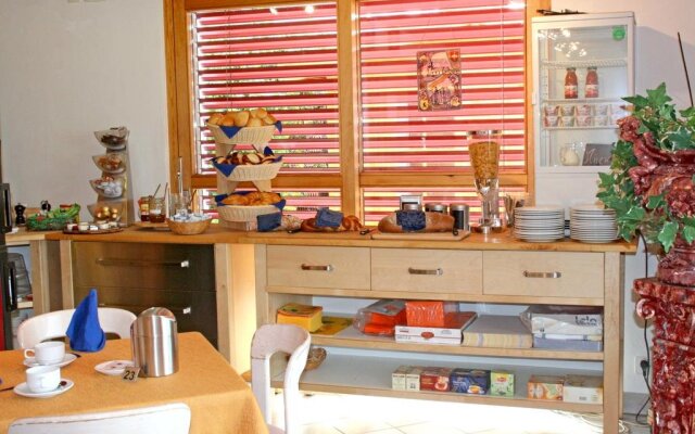 Bed and Breakfast Villa Hallau