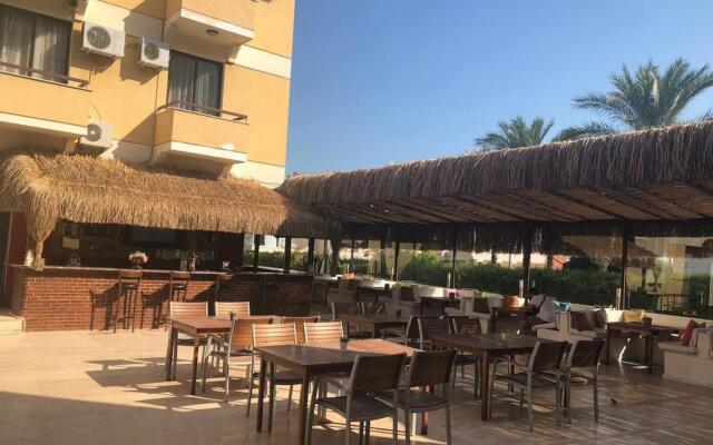 Albano Hotel