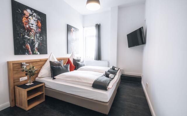 Sleep Point Hotel