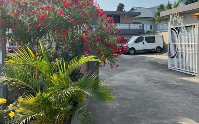 Animens Hotel