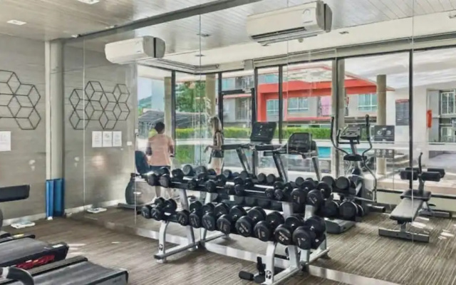 Dcondo Kathu - Top Floor 1 Bdr Condo With Shared Pool