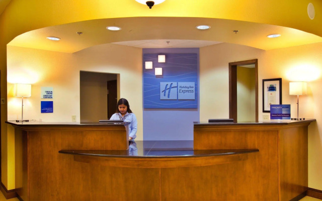 Holiday Inn Express Waterloo Cedar Falls by IHG