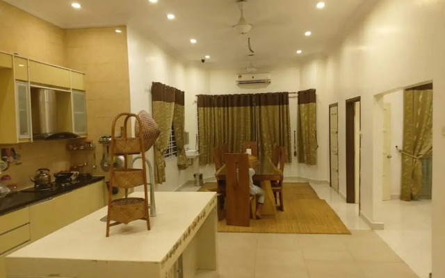 Villa Solihin