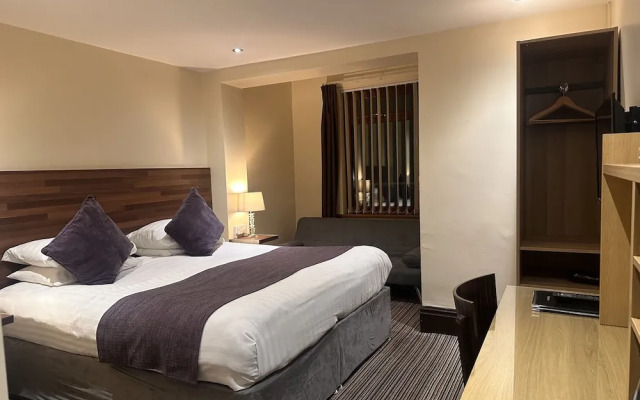 The Bell Guest House