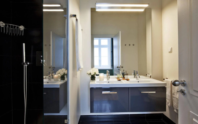 Lisbon Five Stars Apartments Gaivotas 18