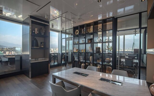 AC Hotel by Marriott® Santiago Cenco Costanera