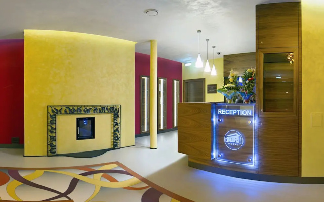 AIR Hotel