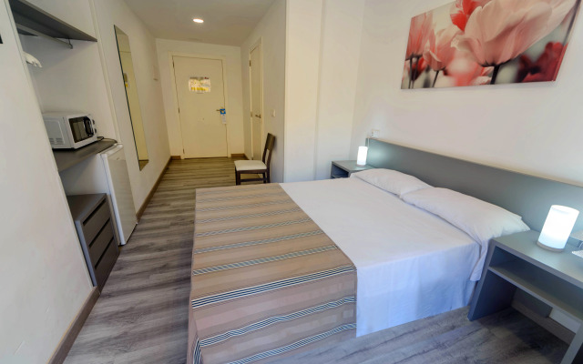 Hostal Anna Benidorm