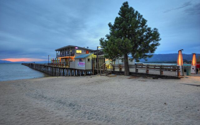 Beach Retreat & Lodge at Tahoe