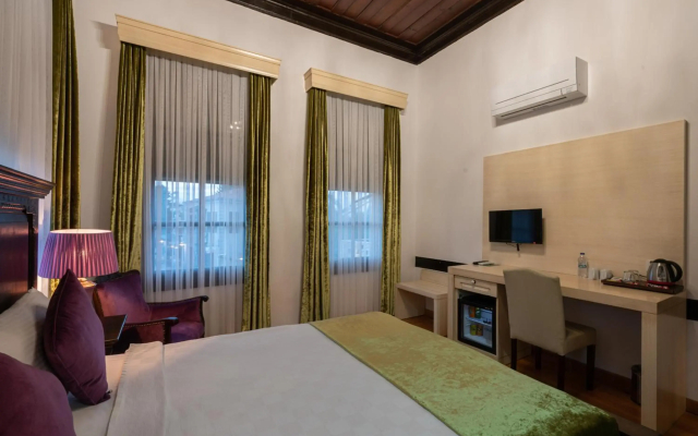 Cedrus Hotel