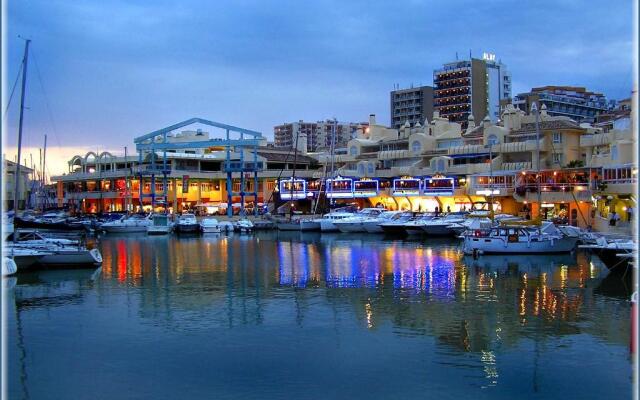 Apartamento Exclusivo Puerto Marina