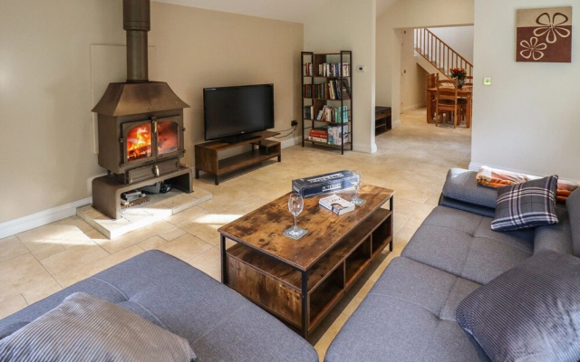 Woodland Lodge