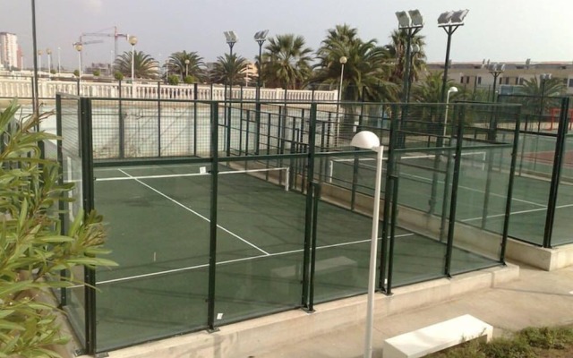 Modern Penthouse Apartment on the Beach