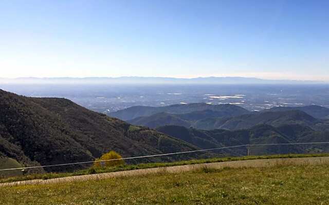 Mirabilia
