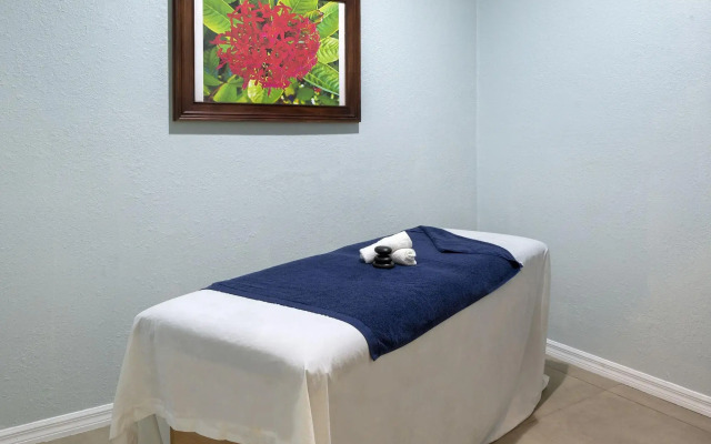 Viva Fortuna Beach by Wyndham, A Trademark All Inclusive