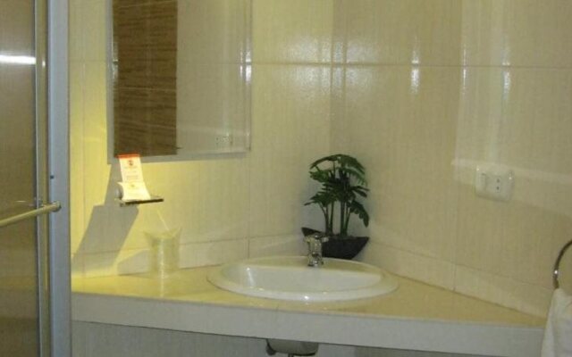 Plaza Real Hotel
