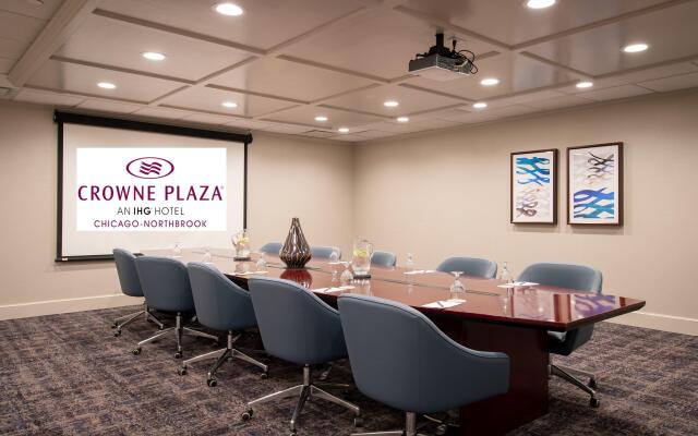 Crowne Plaza Chicago-Northbrook by IHG