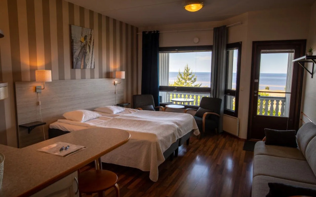 Hotelli-Ravintola Lokkilinna