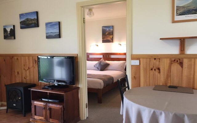 Promhills Cabins
