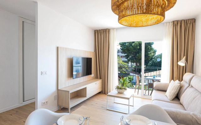 Martinez Apartments