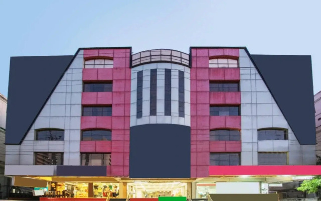 Hotel PS9 by OYO Rooms