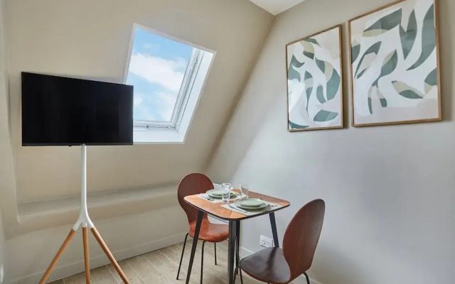 Charming Studio Center of Paris Le Marais