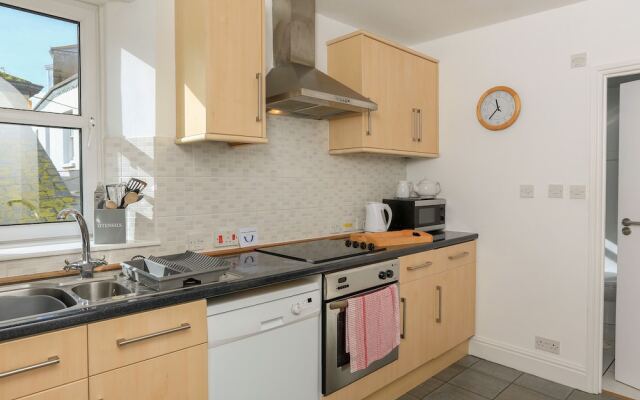 28 the Salcombe