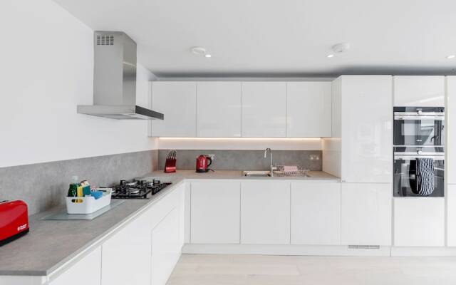 Roomspace Apartments -Walpole Court