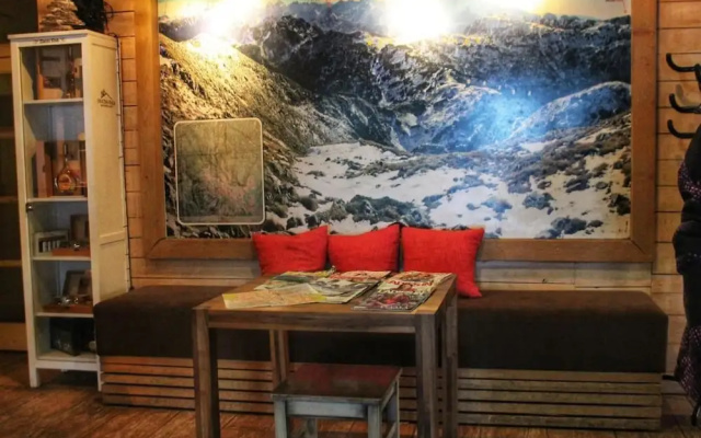 Hotel Snjezna Kuca