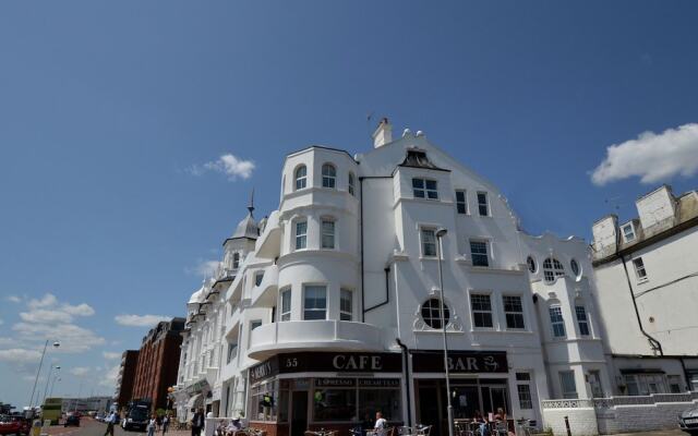 Exquisite Apartment in Bexhill Kent With Balcony