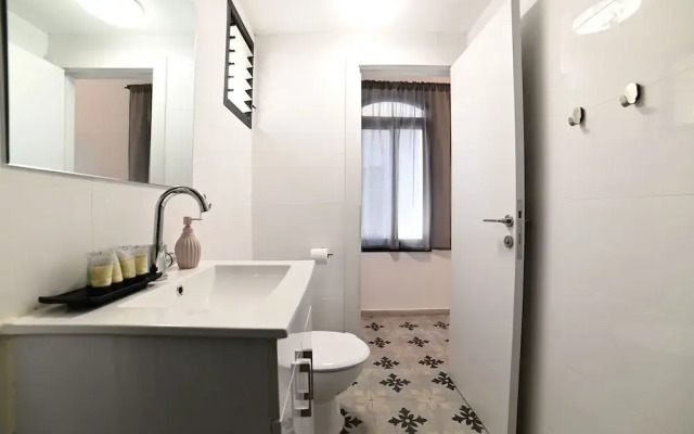 YalaRent Bazelet Apartments