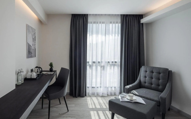 Travelodge Phuket Town