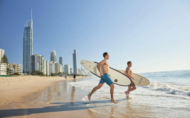 Breakers North Absolute Beachfront Apartments