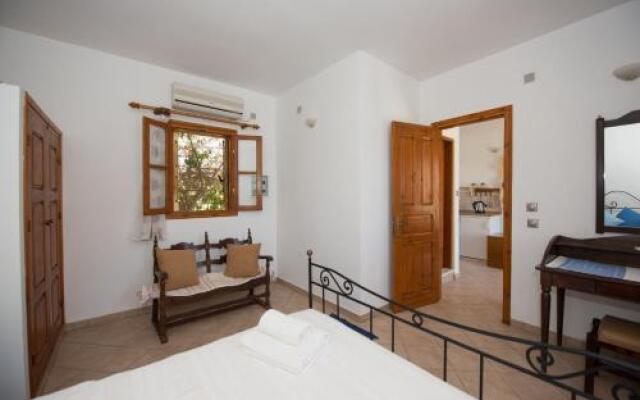 Hermes Apartment